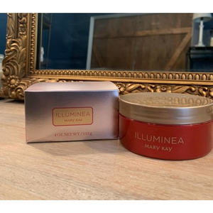 Brand new Limited Edition Mary Kay Illuminea body lotion soufflé moisturizer 4oz